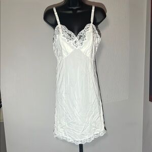 Gossard Artemis VINTAGE Nightgown Slip Dress White Lace Trim